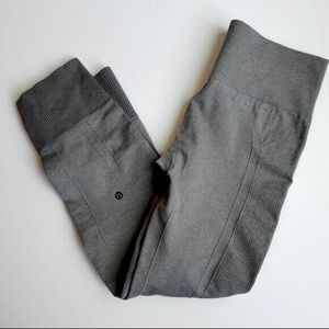 Lululemon Textured Seamless Leggings Sz 6